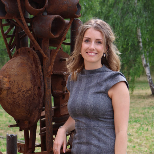 Ein Bild der Gesellschafterin Isabelle Schmiedel